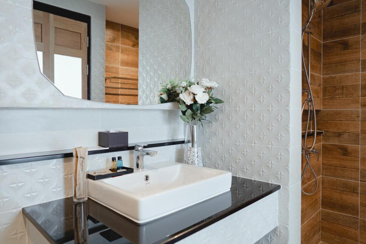 The Cotton Tree Hometel Khon Kaen Bagian luar foto